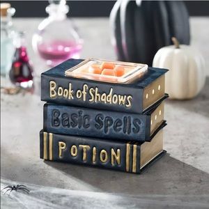 NIB Under My Spell Scentsy Warmer